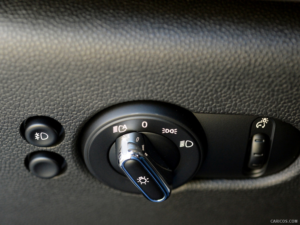 2015 MINI Cooper  - Interior Detail