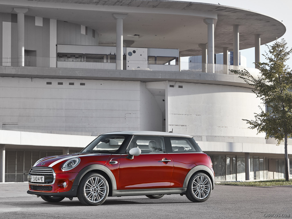 2015 MINI Cooper  - Side