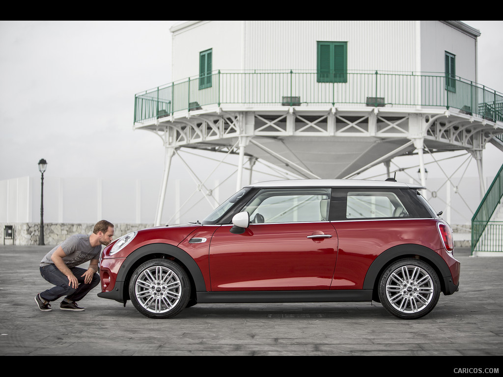 2015 MINI Cooper  - Side