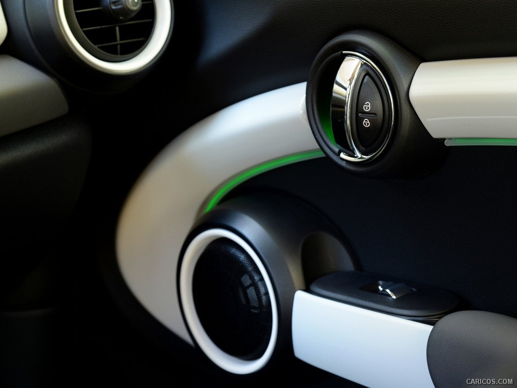 2015 MINI Cooper - Interior Illumination Color - Detail