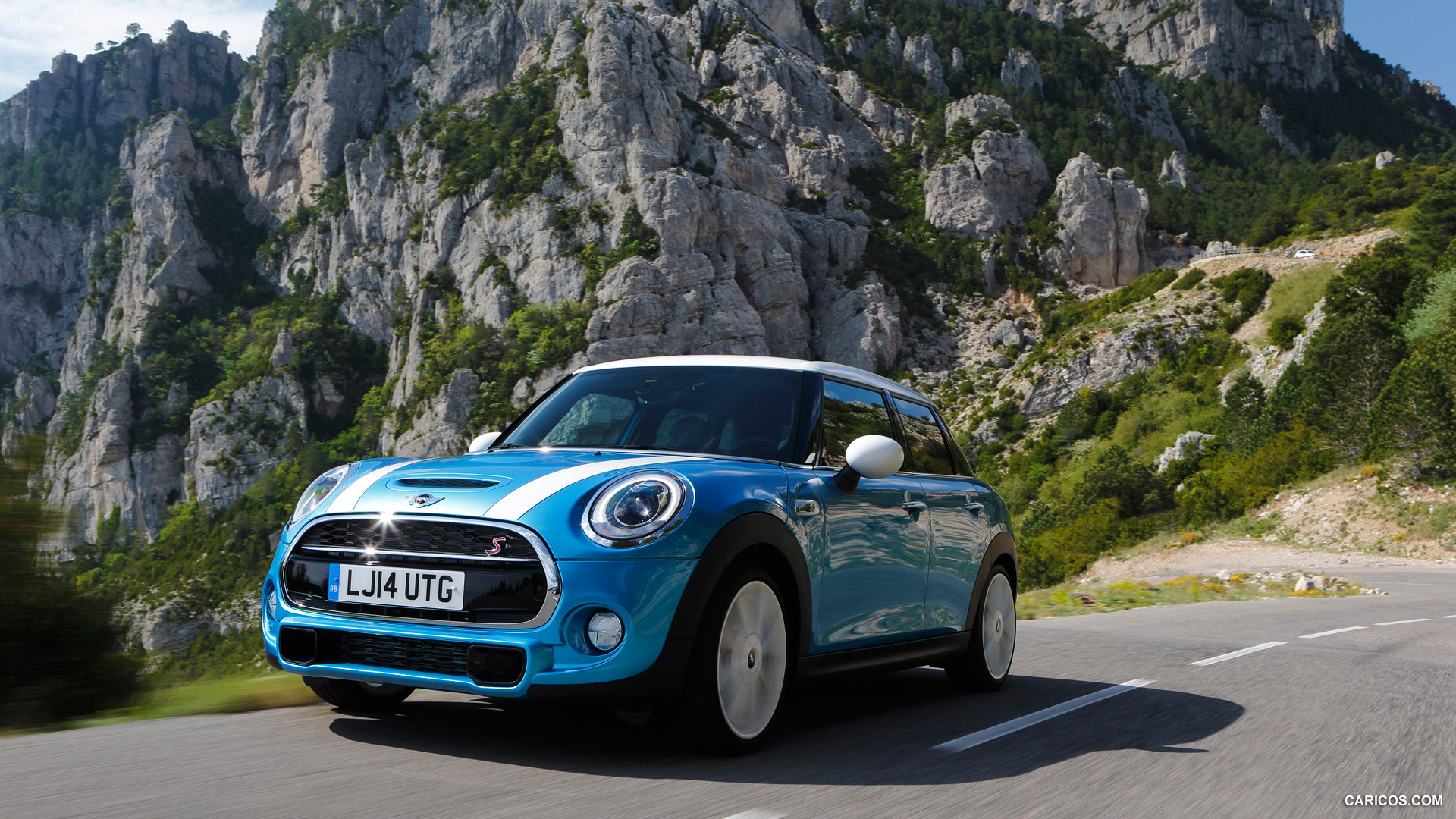 2015 MINI Cooper 5-Door  - Front, #3 of 179