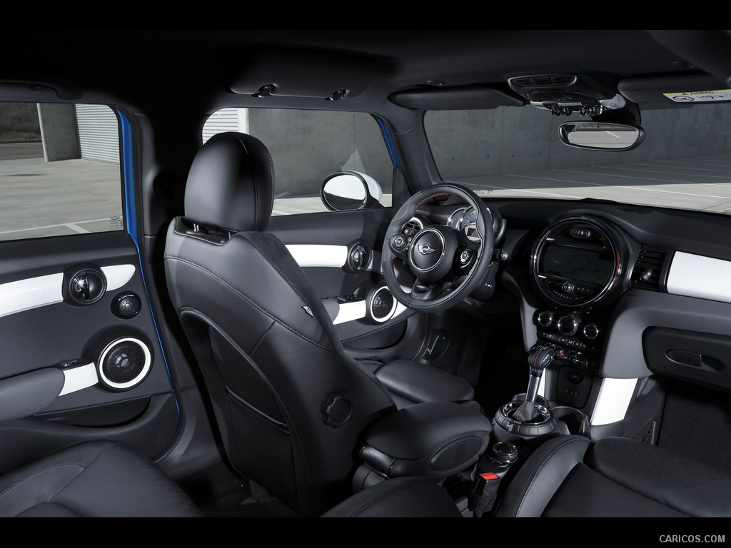 2015 MINI Cooper 5-Door  - Interior