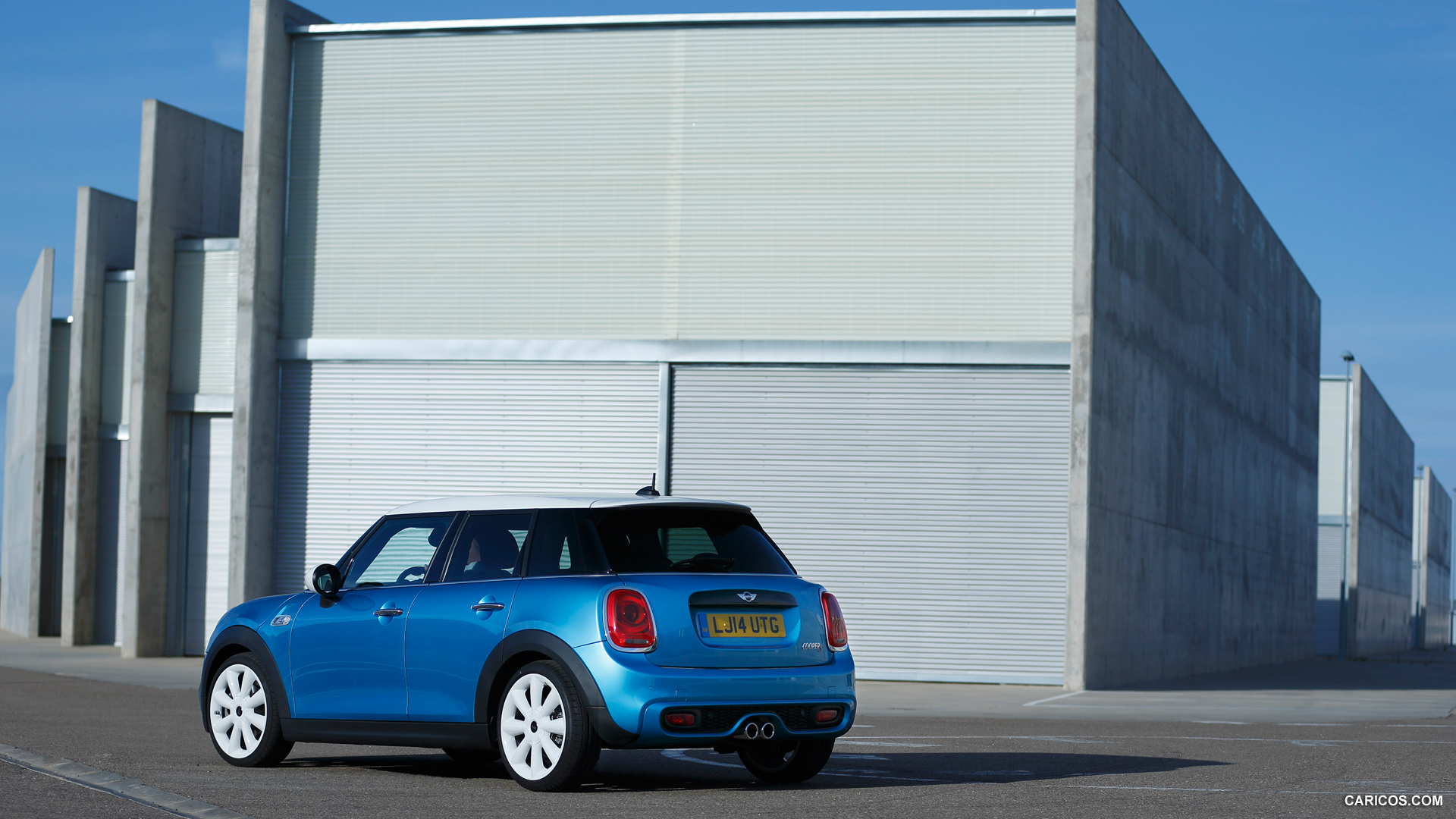 2015 MINI Cooper 5-Door  - Rear, #92 of 179