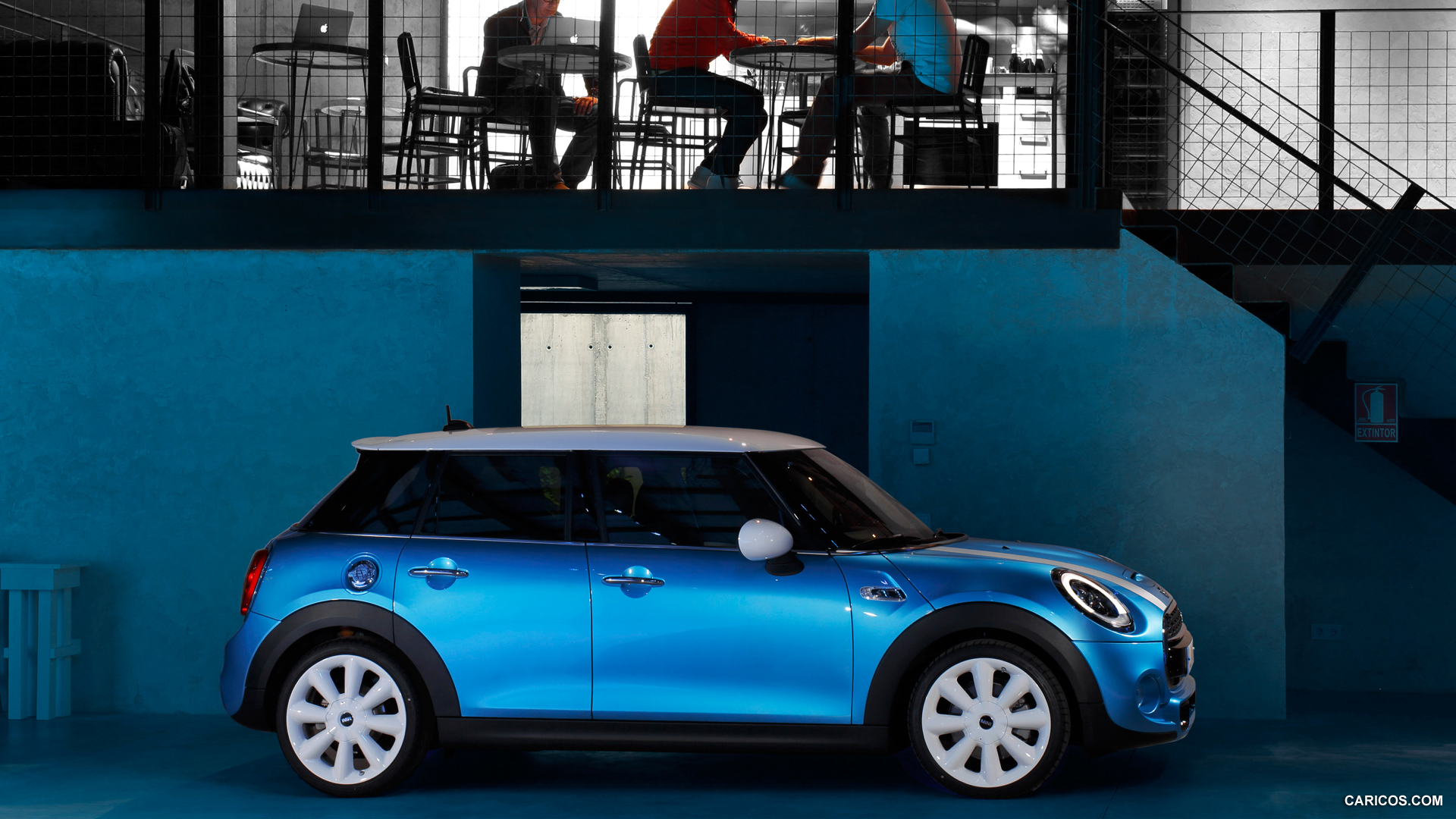 2015 MINI Cooper 5-Door  - Side, #42 of 179