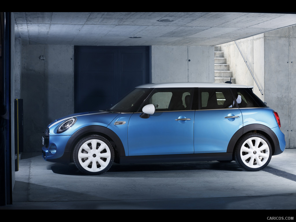 2015 MINI Cooper 5-Door  - Side