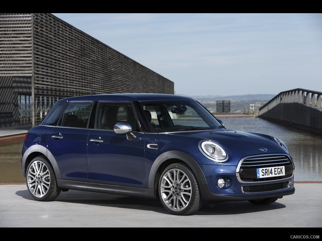 2015 MINI Cooper D 5-Door  - Front