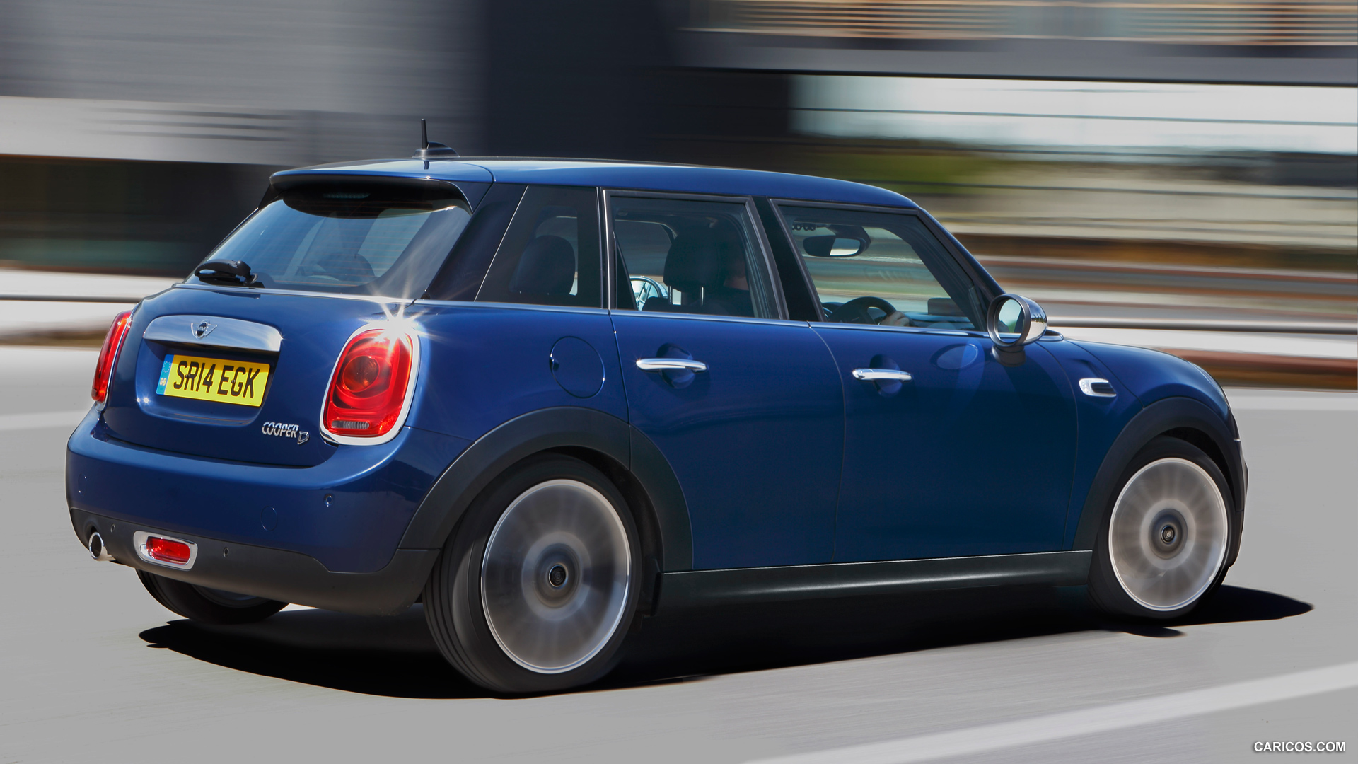 2015 MINI Cooper D 5-Door  - Rear, #145 of 179