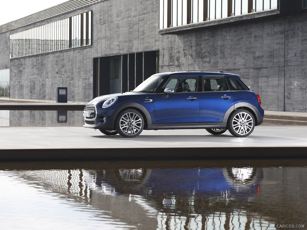 2015 MINI Cooper D 5-Door  - Side