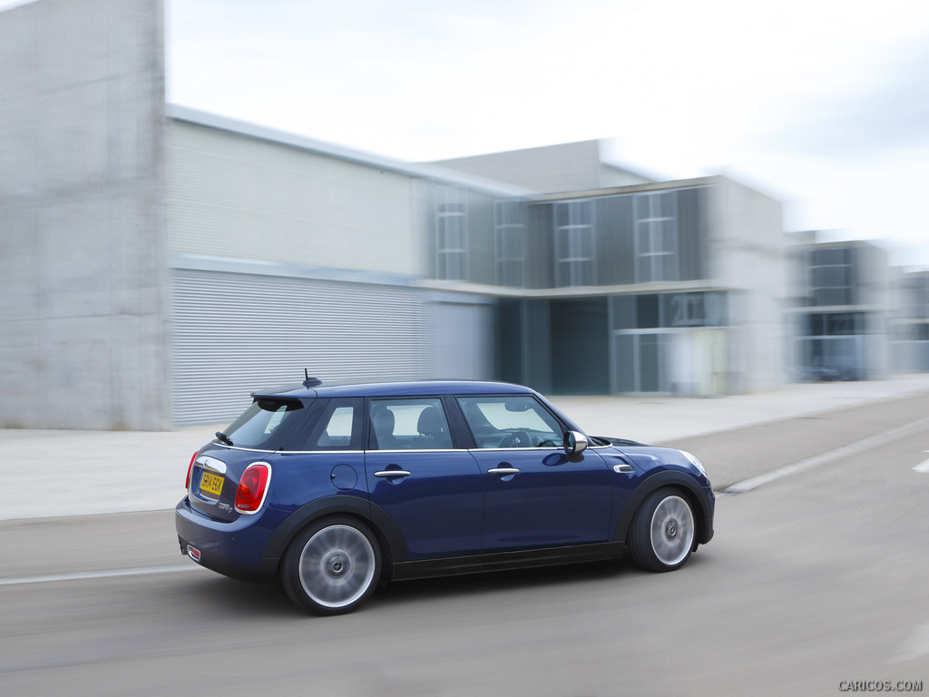 2015 MINI Cooper D 5-Door  - Side