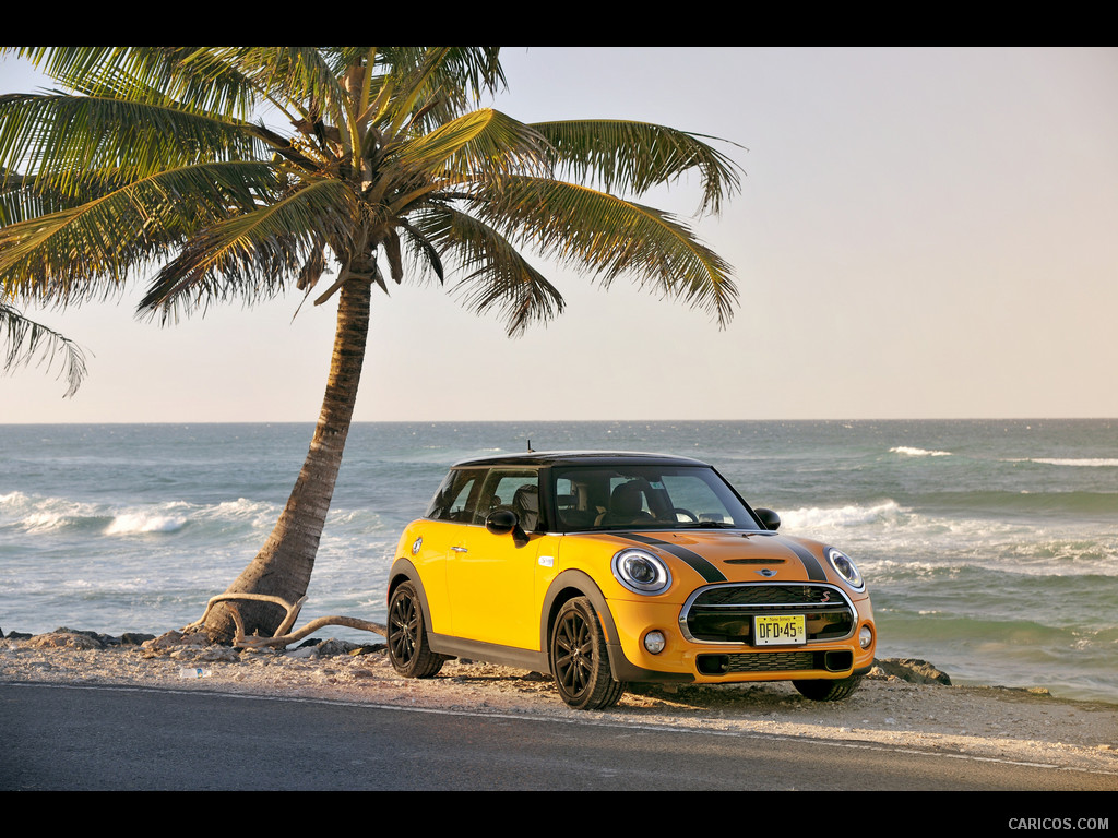 2015 MINI Cooper S (Yellow) - Front