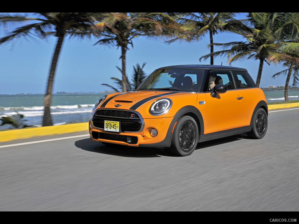 2015 MINI Cooper S (Yellow) - Front