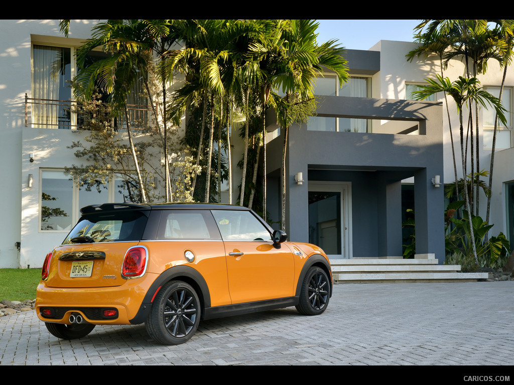 2015 MINI Cooper S (Yellow) - Rear