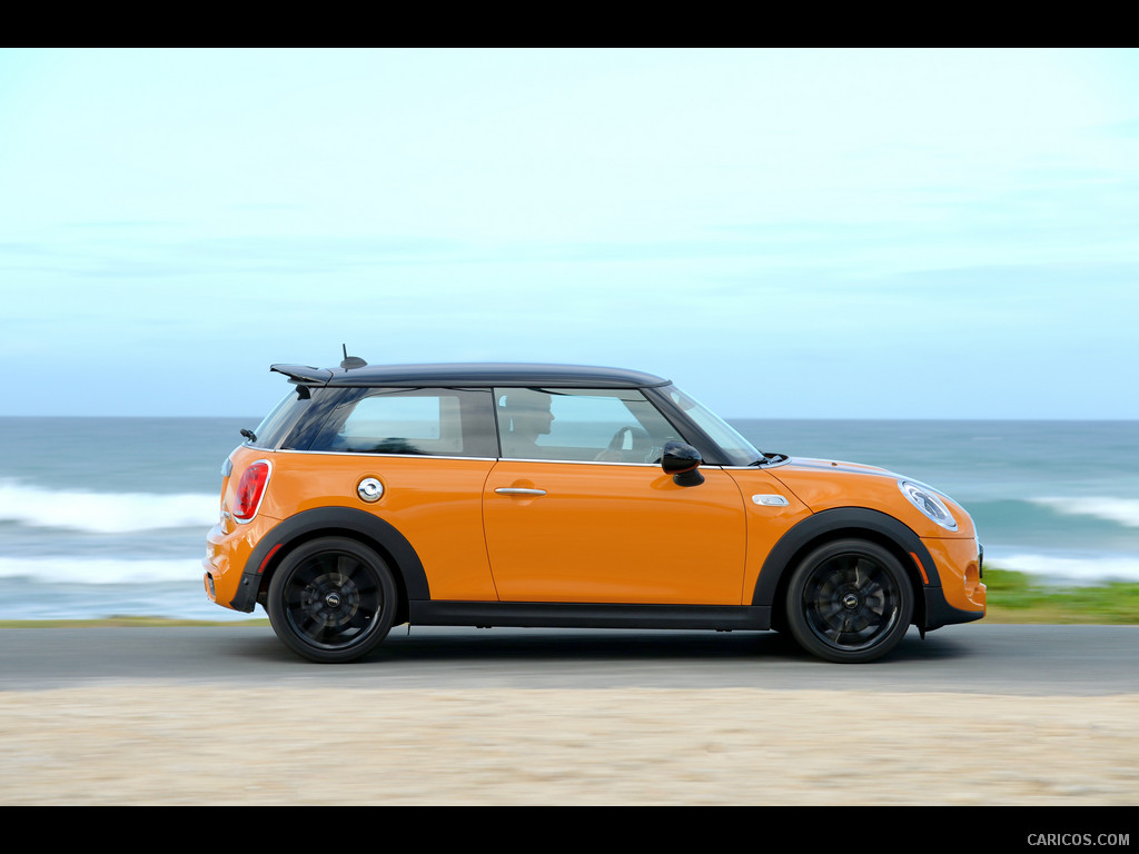 2015 MINI Cooper S (Yellow) - Side