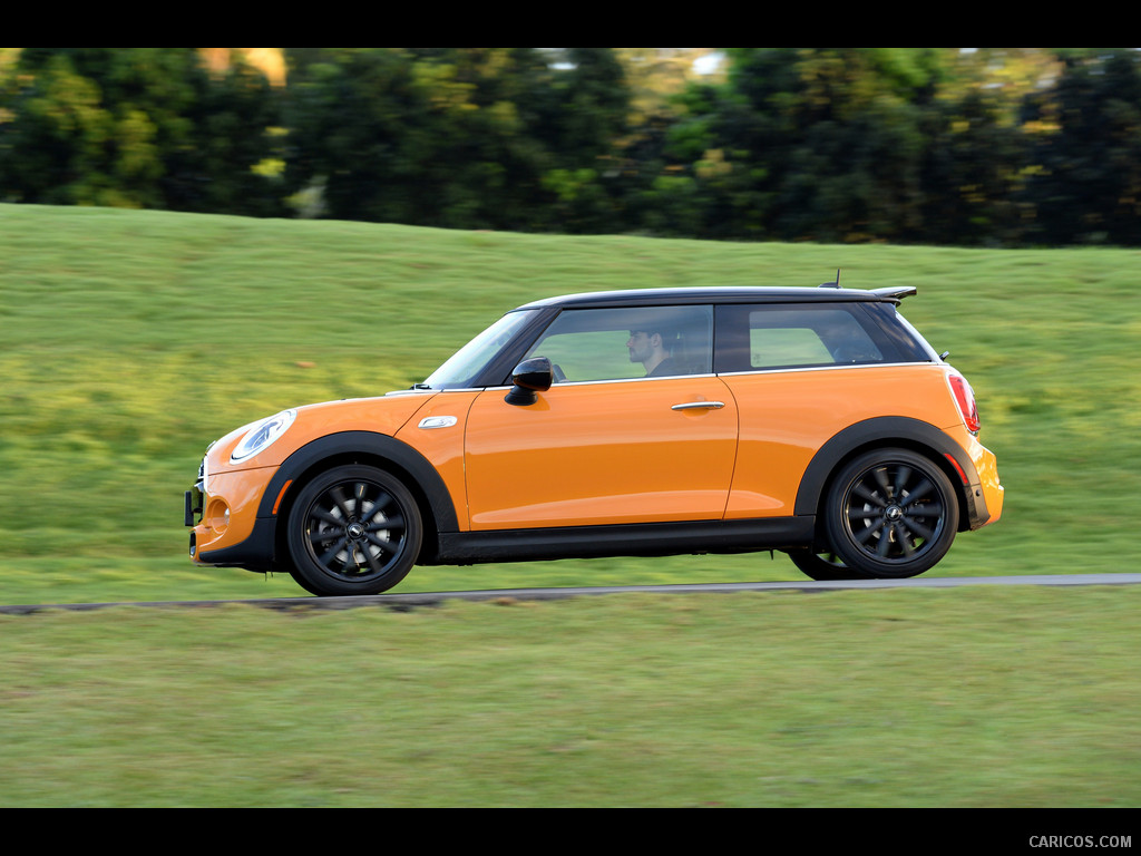 2015 MINI Cooper S (Yellow) - Side