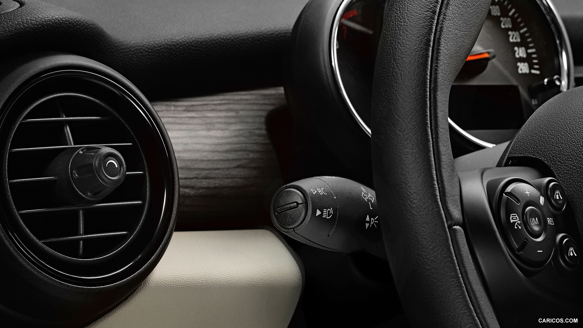 2015 MINI Cooper S  - Interior Detail, #85 of 274