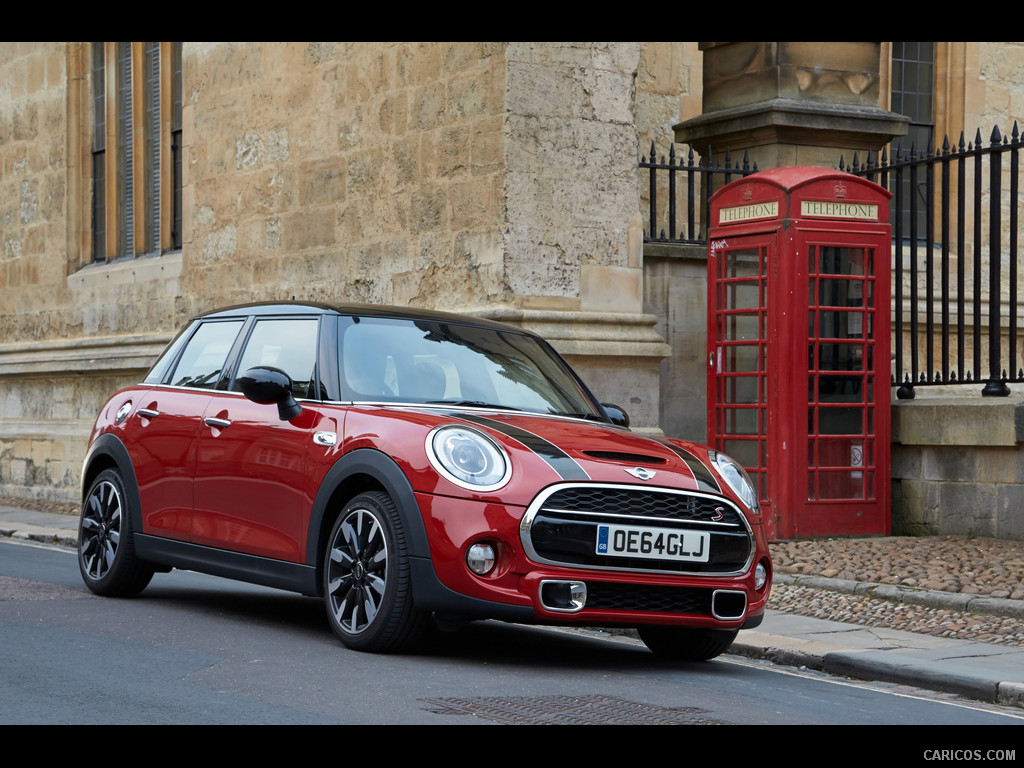 2015 MINI Cooper S 5-Door  - Front