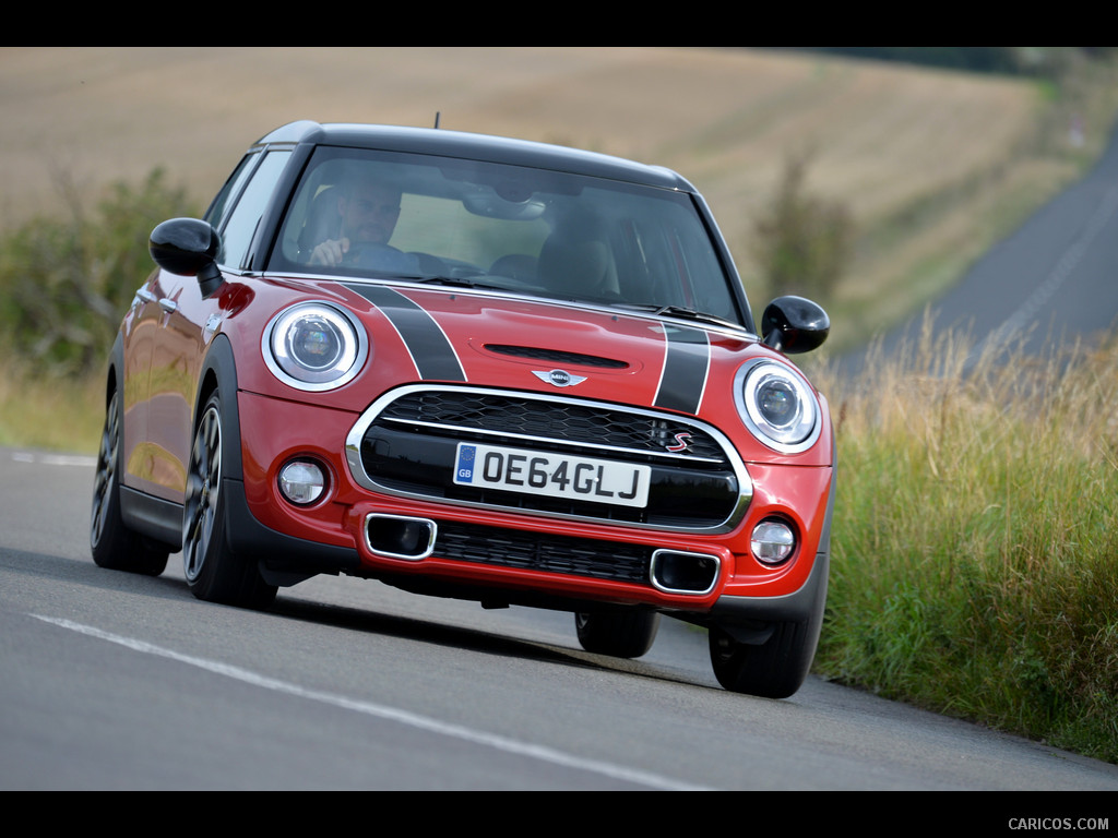 2015 MINI Cooper S 5-Door  - Front