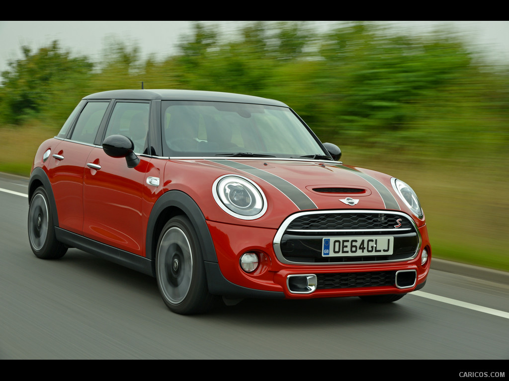 2015 MINI Cooper S 5-Door  - Front