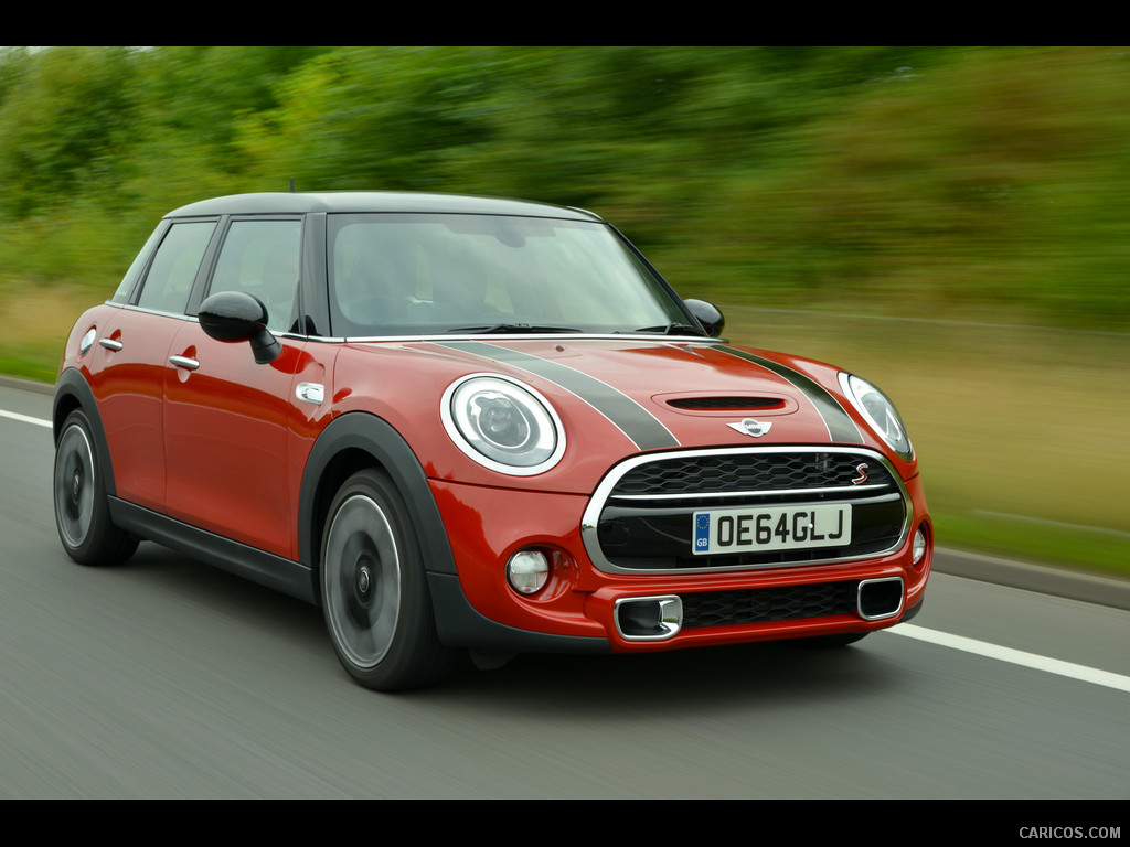 2015 MINI Cooper S 5-Door  - Front