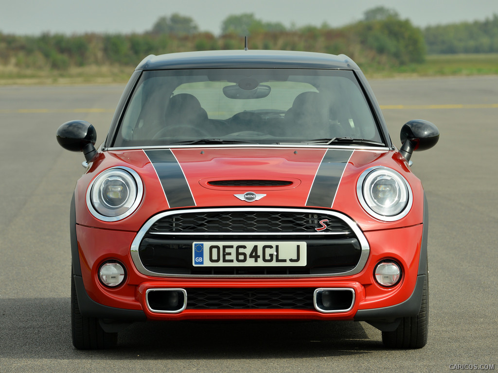 2015 MINI Cooper S 5-Door  - Front