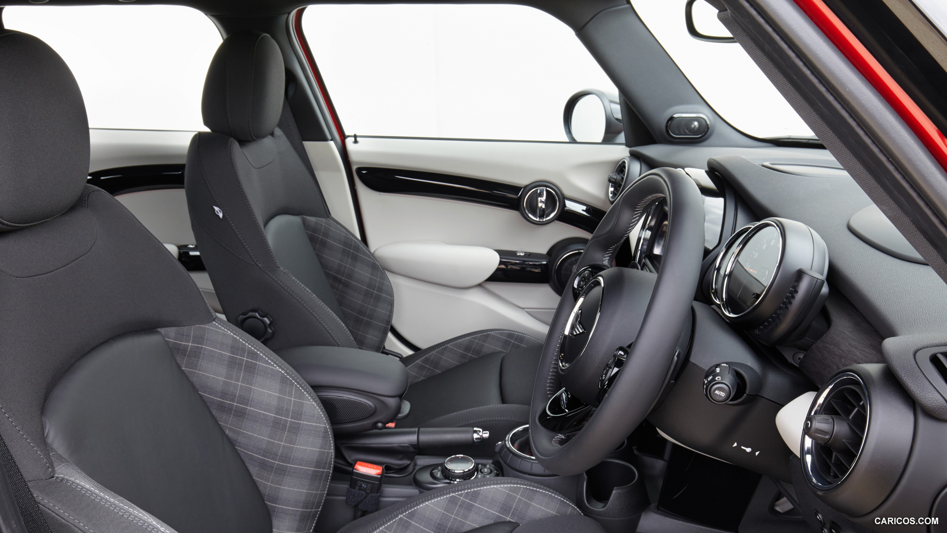 2015 MINI Cooper S 5-Door  - Interior, #118 of 169