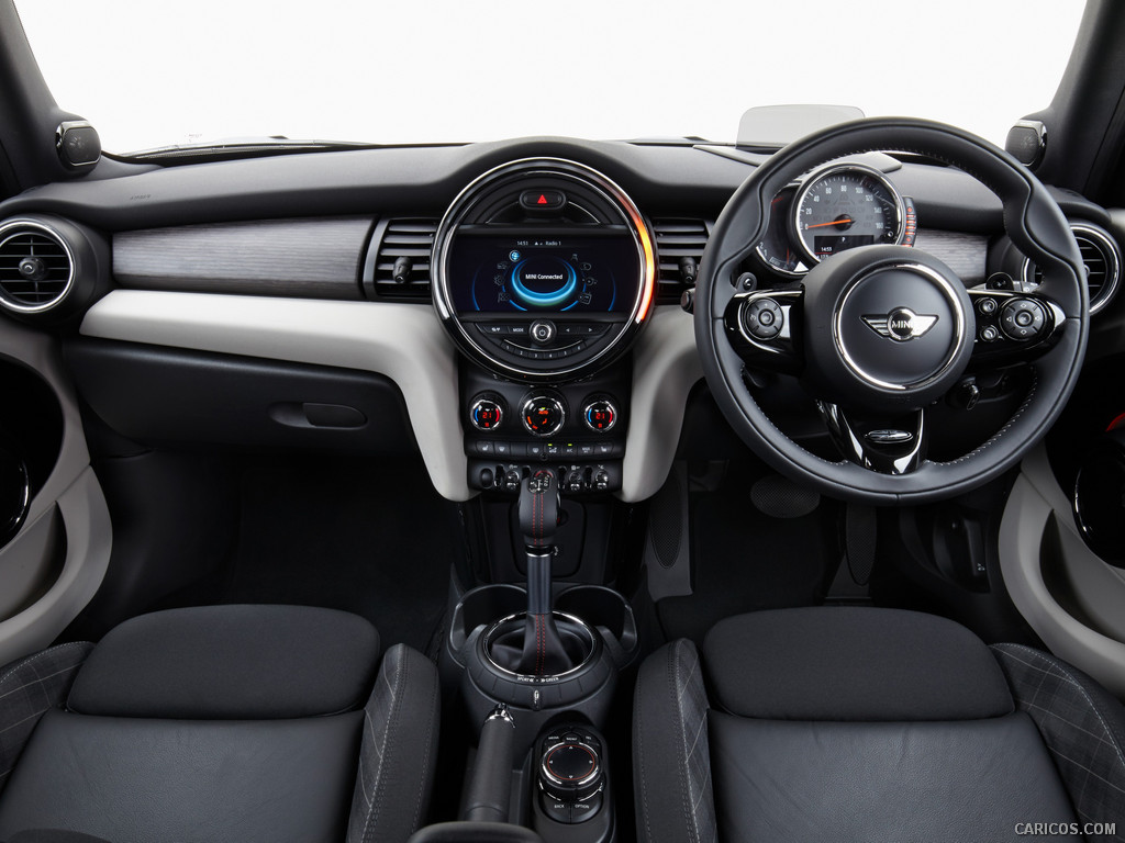 2015 MINI Cooper S 5-Door  - Interior