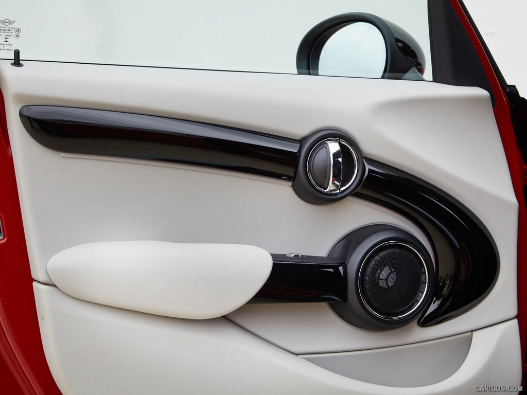 2015 MINI Cooper S 5-Door  - Interior Detail