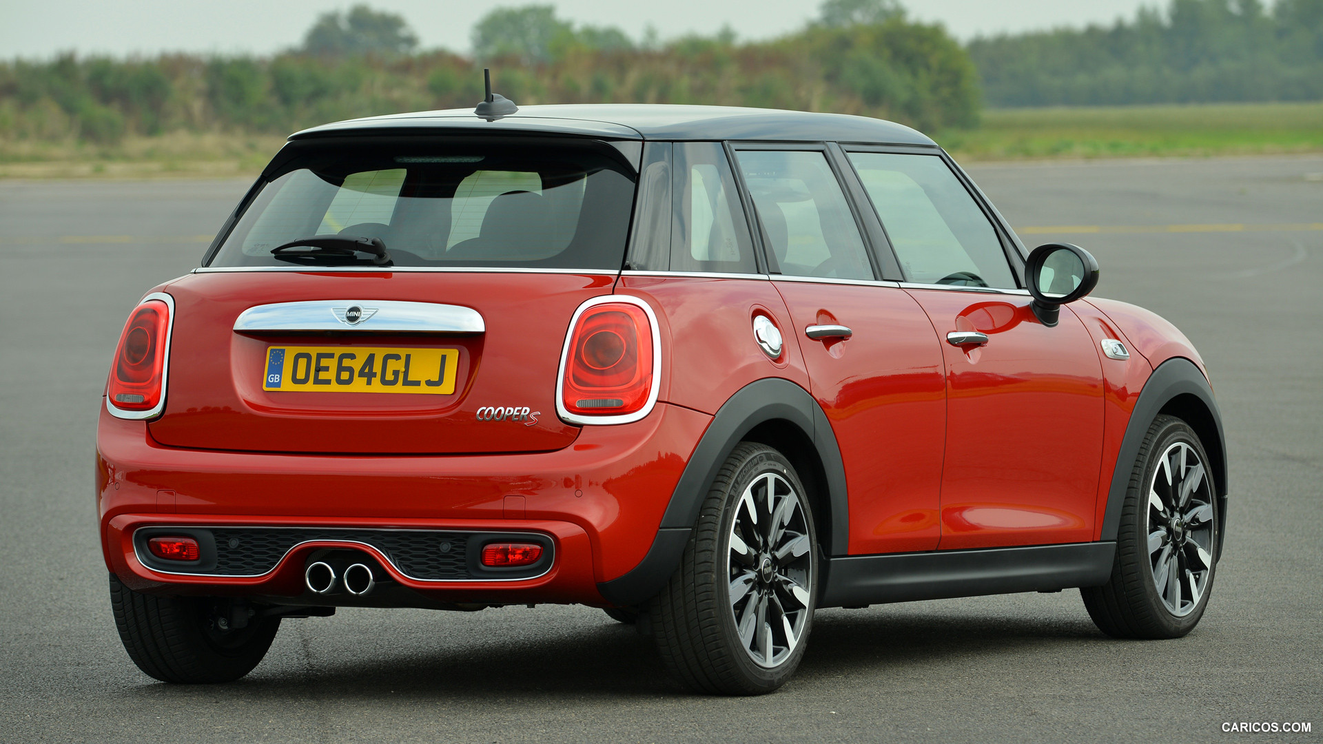 2015 MINI Cooper S 5-Door  - Rear, #112 of 169