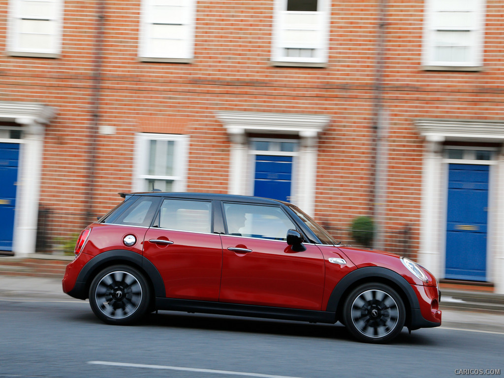 2015 MINI Cooper S 5-Door  - Side