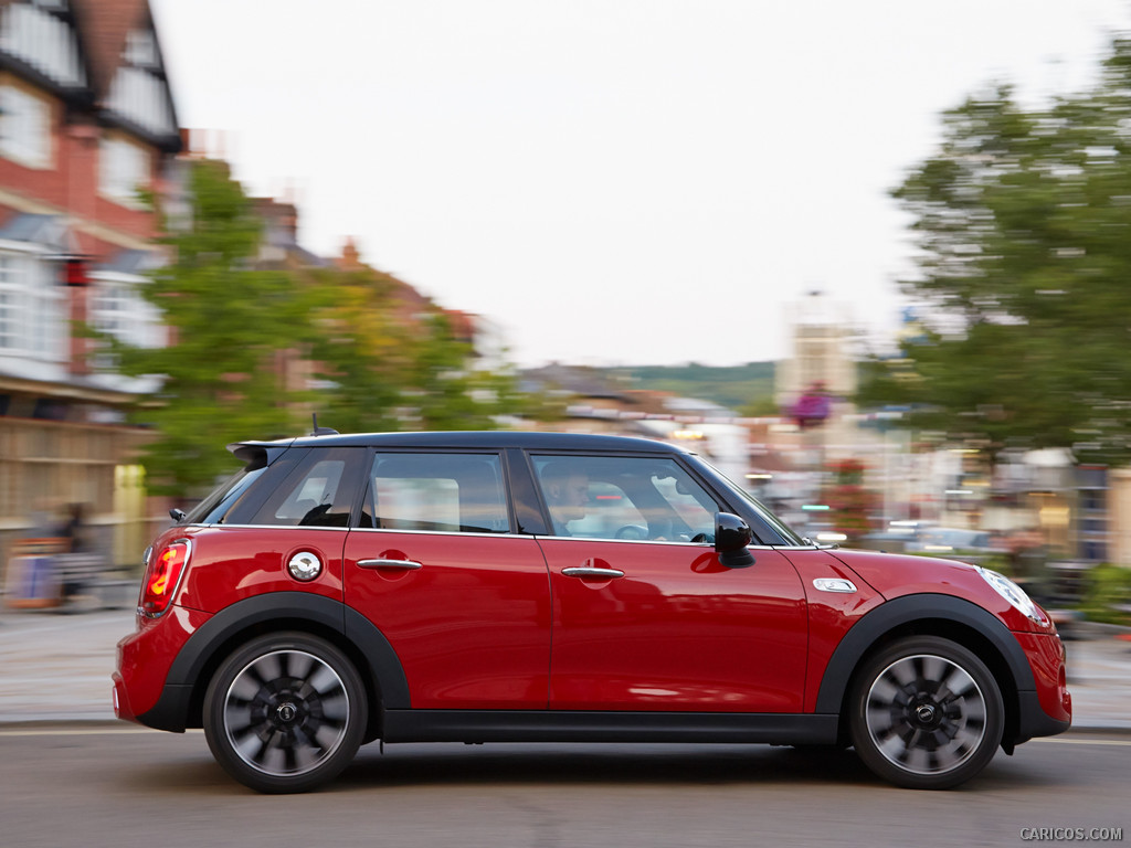 2015 MINI Cooper S 5-Door  - Side