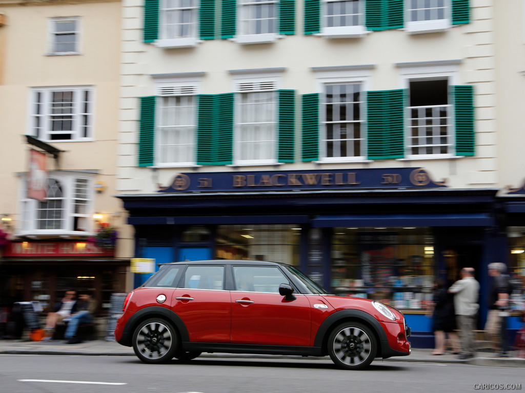 2015 MINI Cooper S 5-Door  - Side