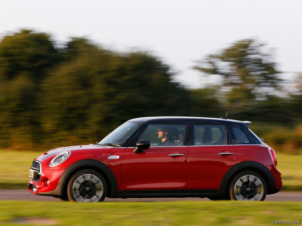 2015 MINI Cooper S 5-Door  - Side