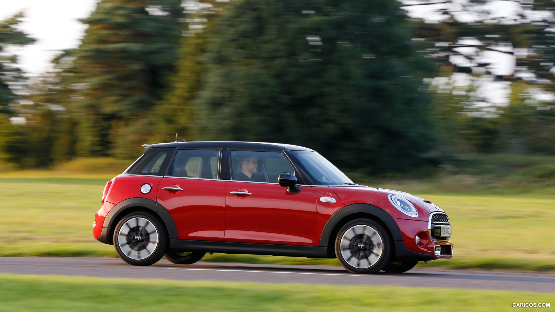 2015 MINI Cooper S 5-Door  - Side, #77 of 169