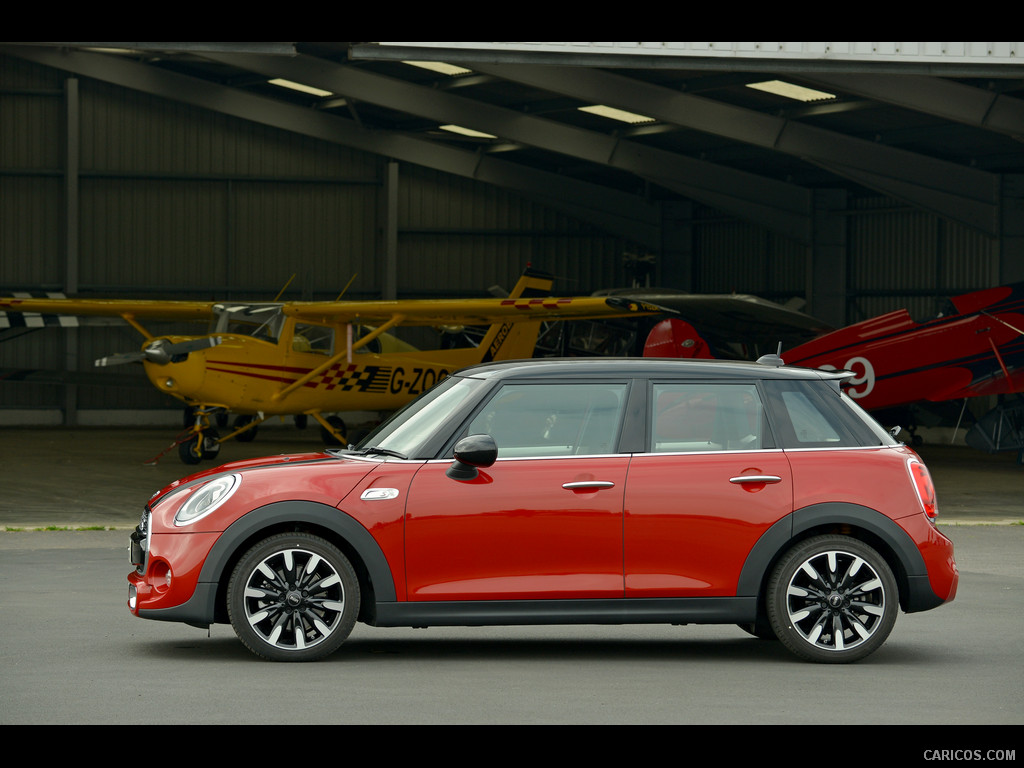 2015 MINI Cooper S 5-Door  - Side