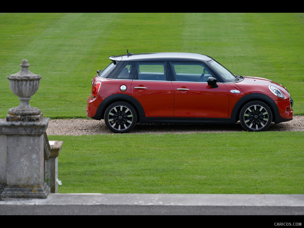 2015 MINI Cooper S 5-Door  - Side