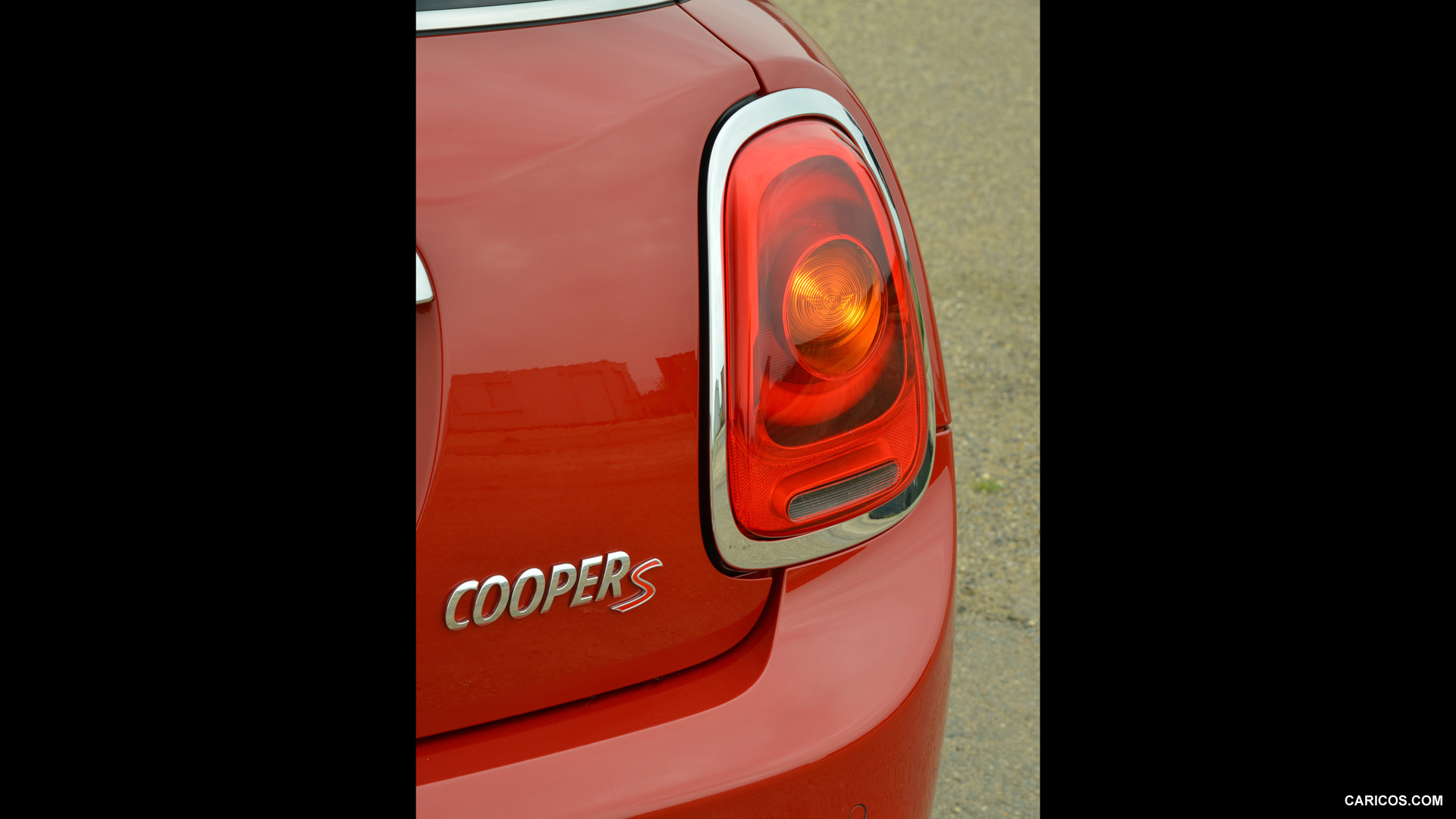 2015 MINI Cooper S 5-Door  - Tail Light, #130 of 169