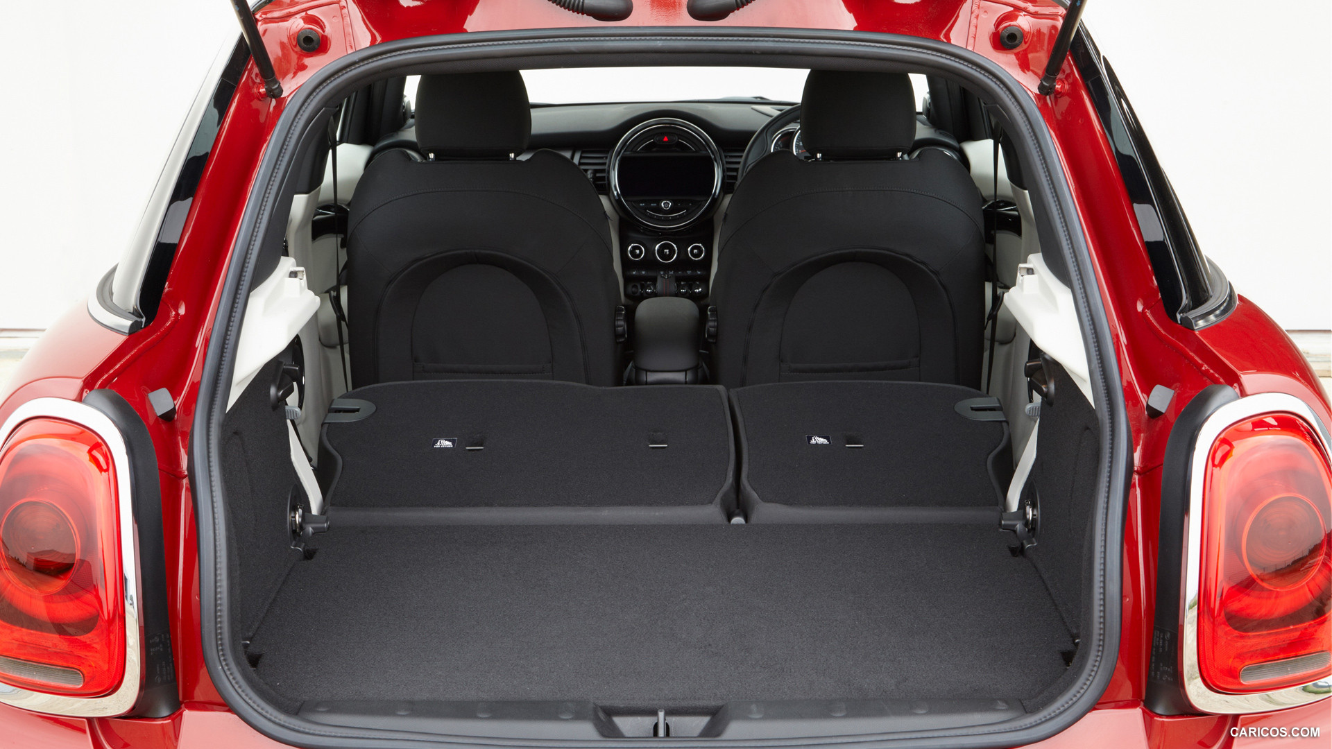 2015 MINI Cooper S 5-Door  - Trunk, #163 of 169