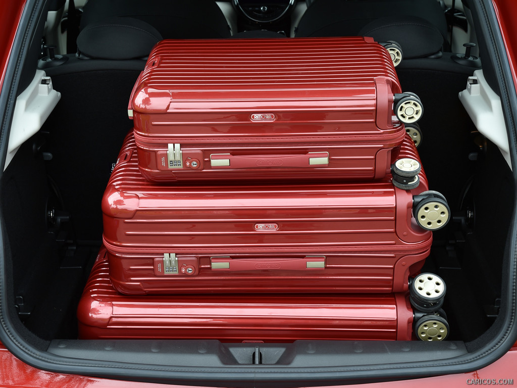 2015 MINI Cooper S 5-Door  - Trunk