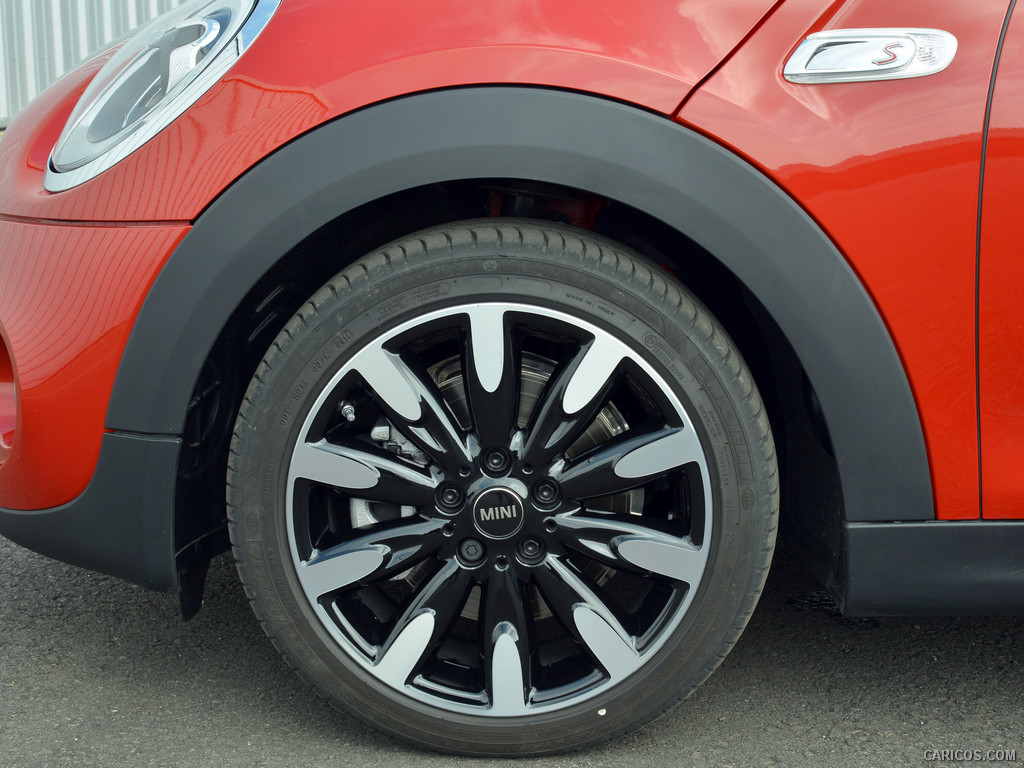 2015 MINI Cooper S 5-Door  - Wheel