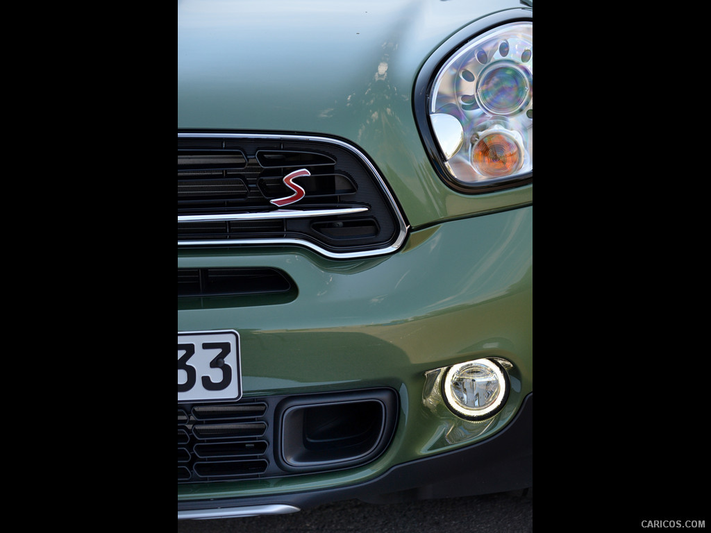 2015 MINI Cooper S Countryman  - Grille