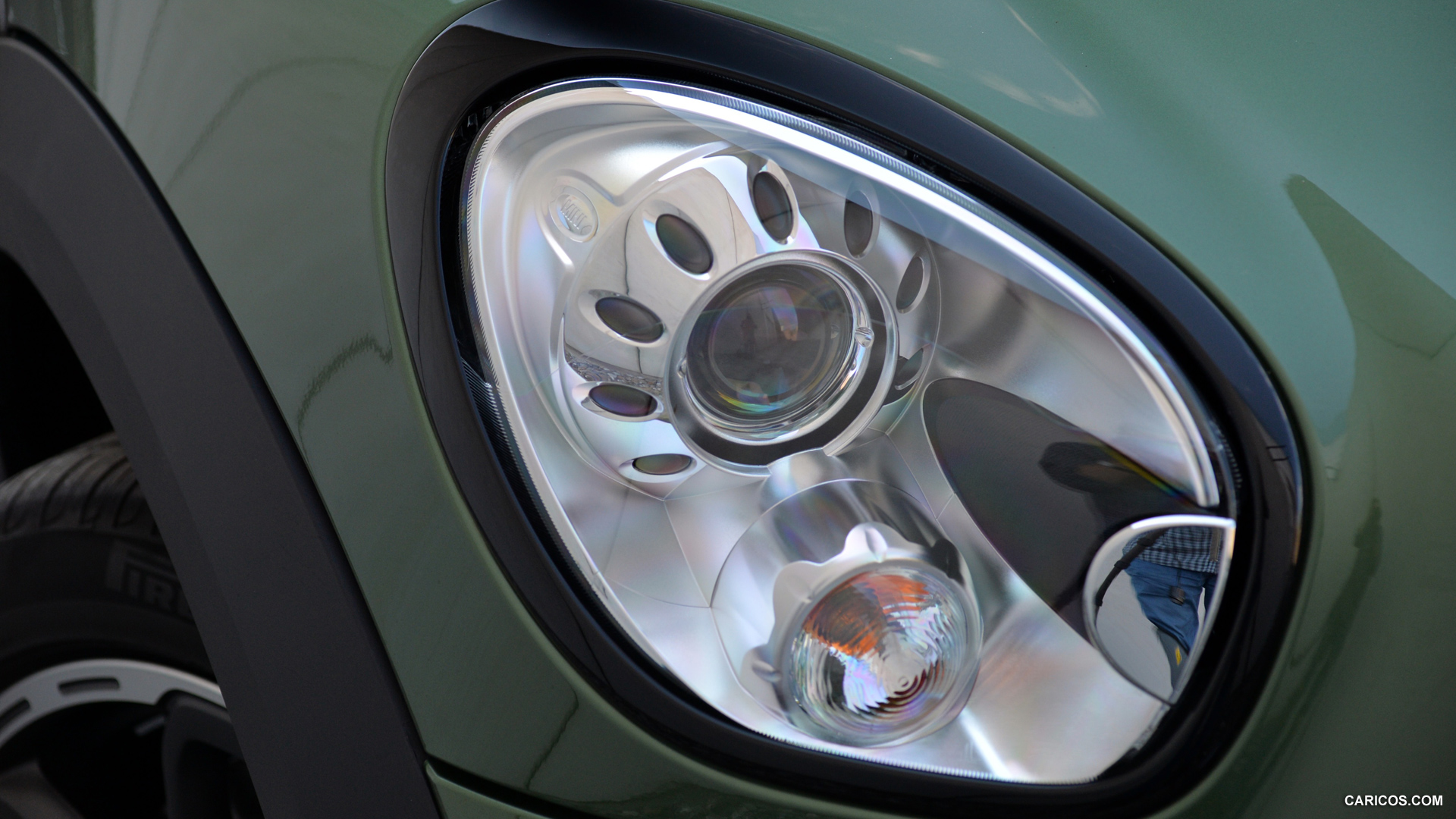2015 MINI Cooper S Countryman  - Headlight, #226 of 291