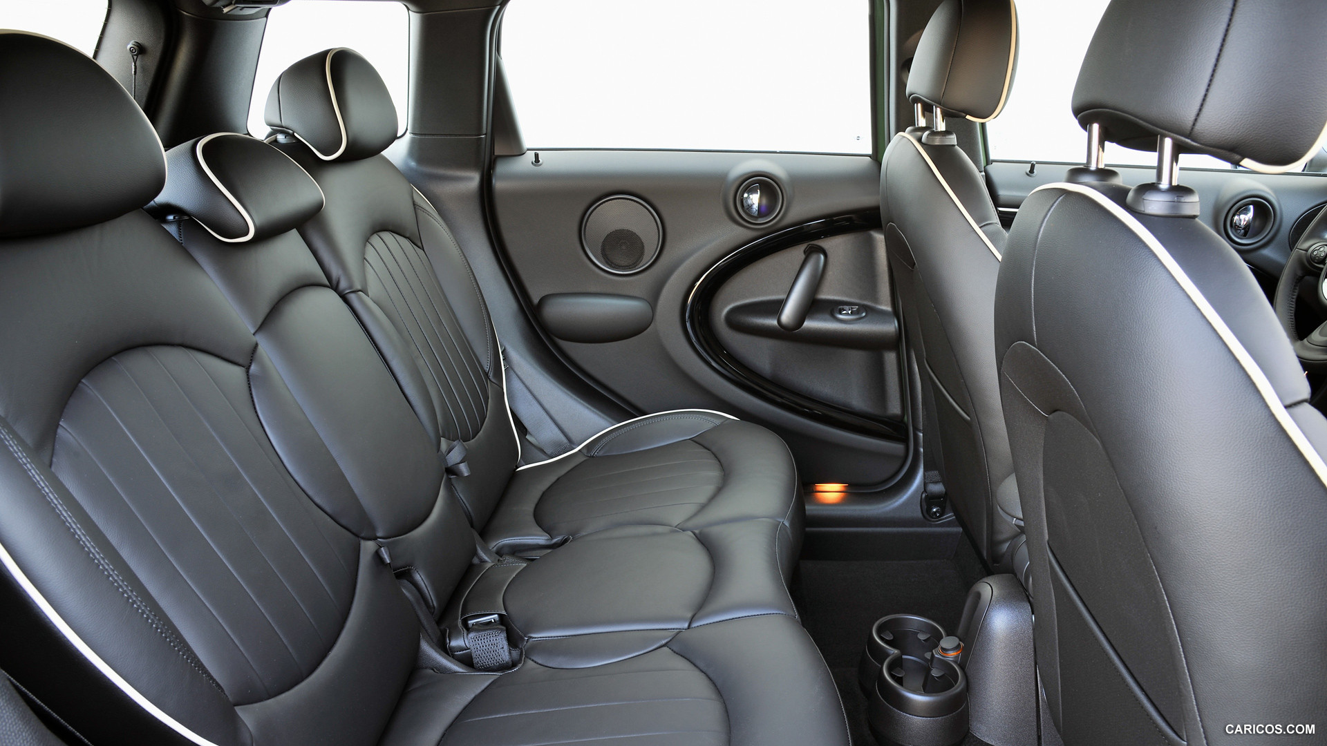 2015 MINI Cooper S Countryman  - Interior Rear Seats, #197 of 291
