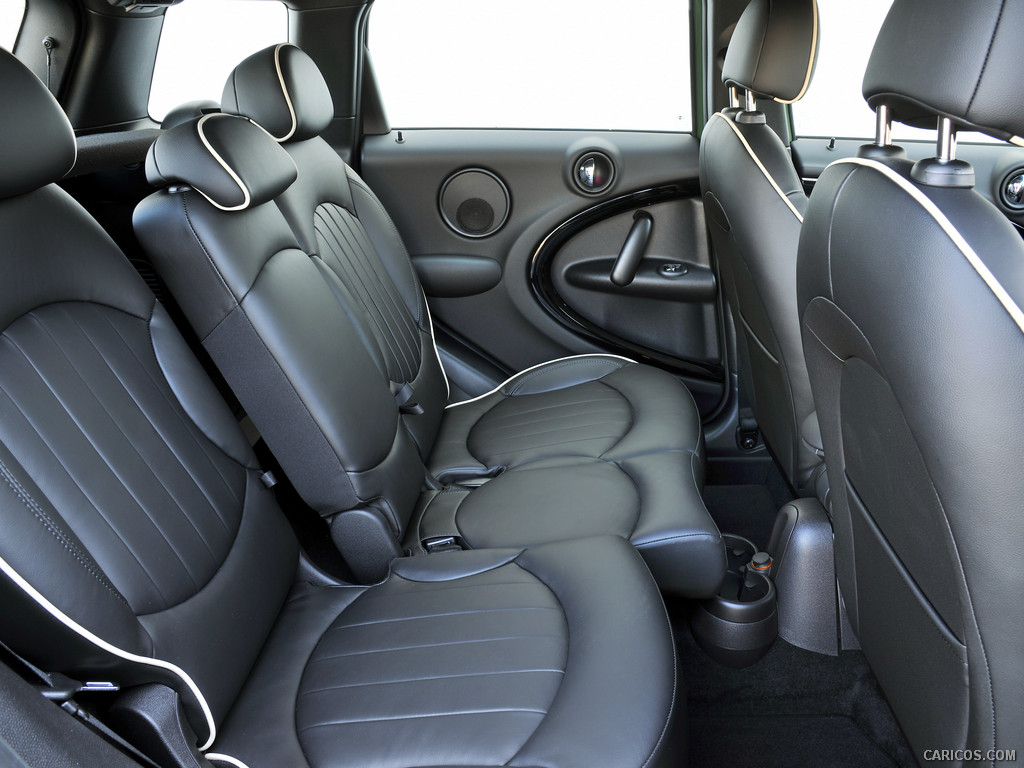 2015 MINI Cooper S Countryman  - Interior Rear Seats