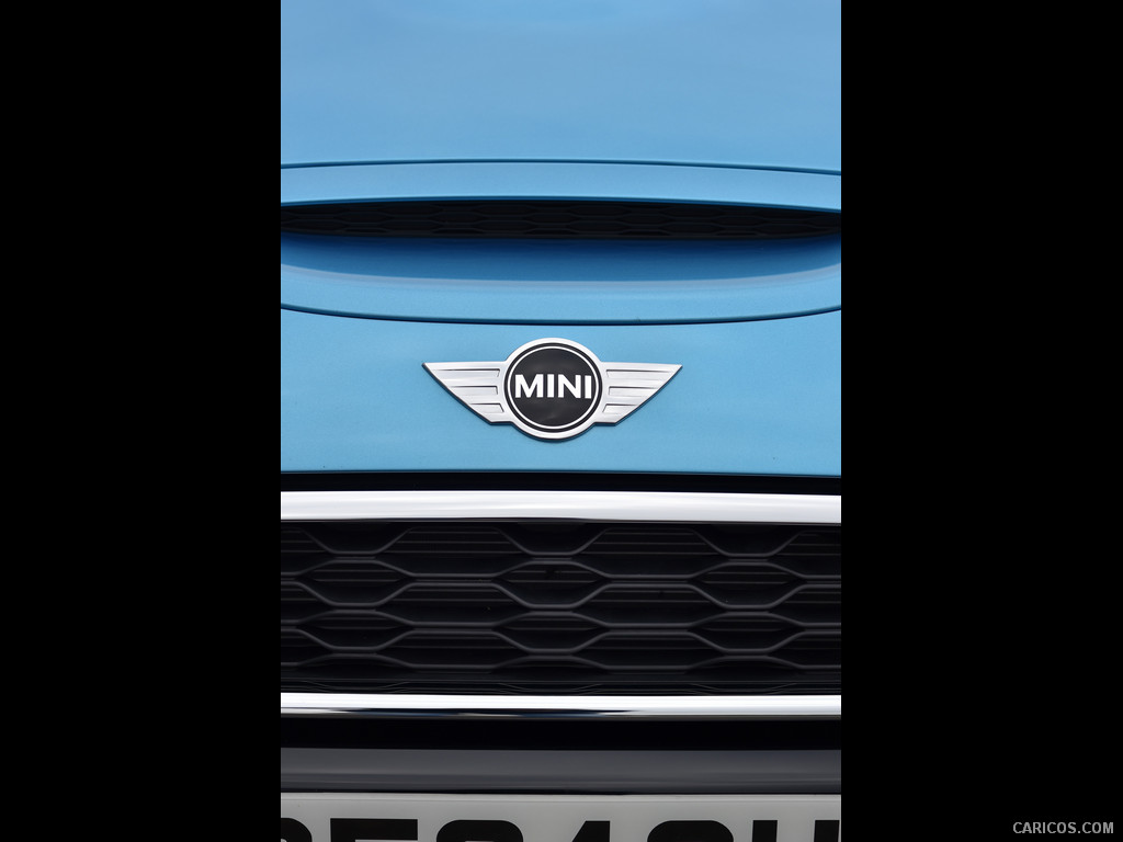 2015 MINI Cooper SD 5-Door  - Badge