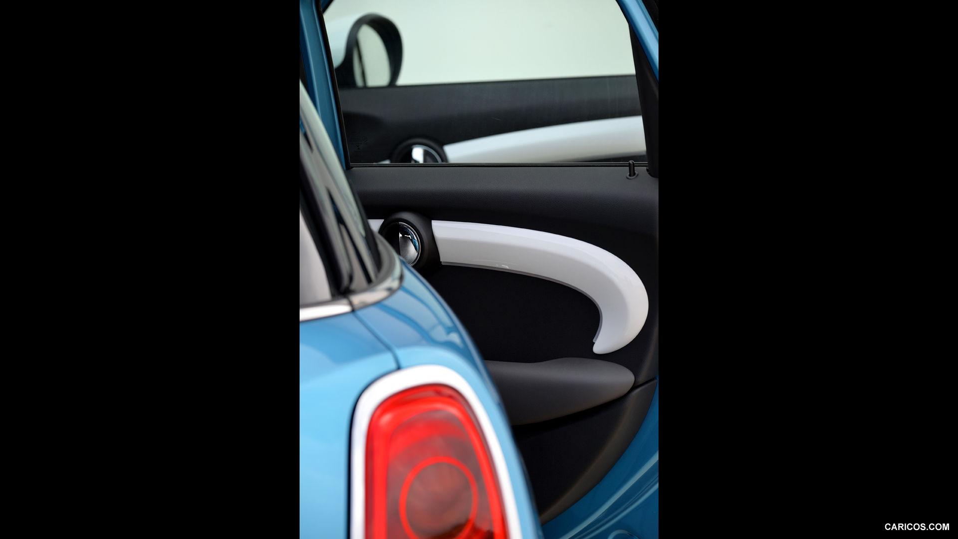 2015 MINI Cooper SD 5-Door  - Detail, #139 of 202