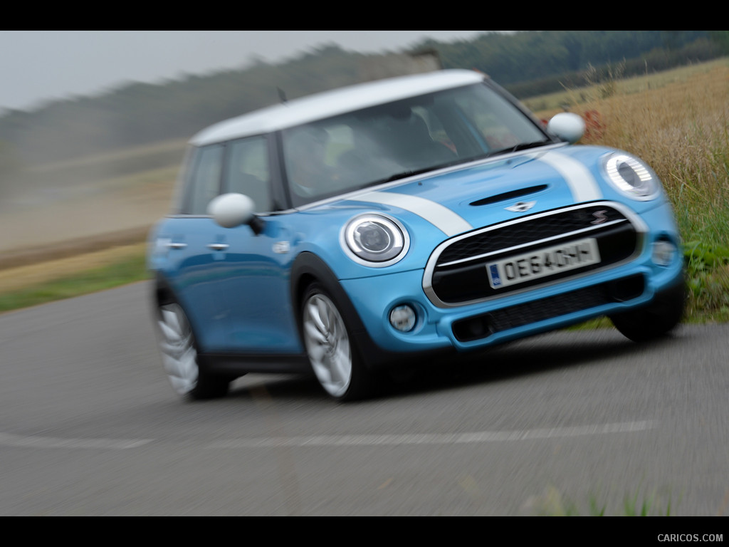 2015 MINI Cooper SD 5-Door  - Front