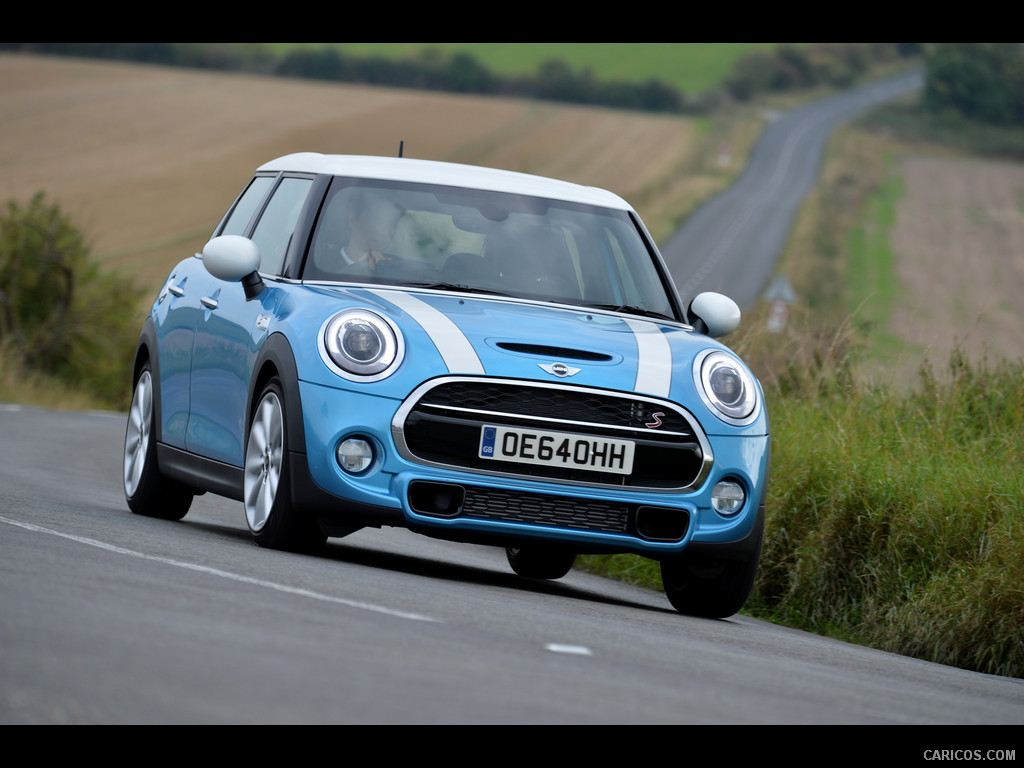 2015 MINI Cooper SD 5-Door  - Front