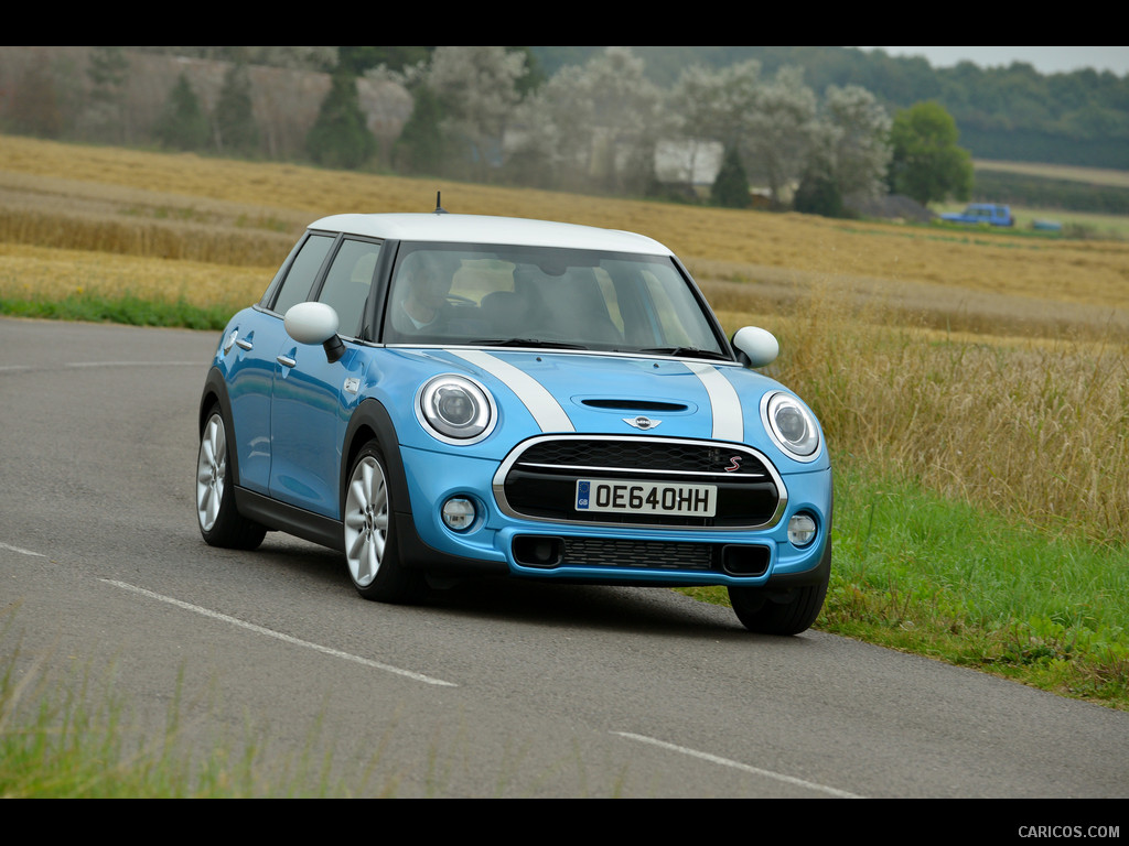 2015 MINI Cooper SD 5-Door  - Front