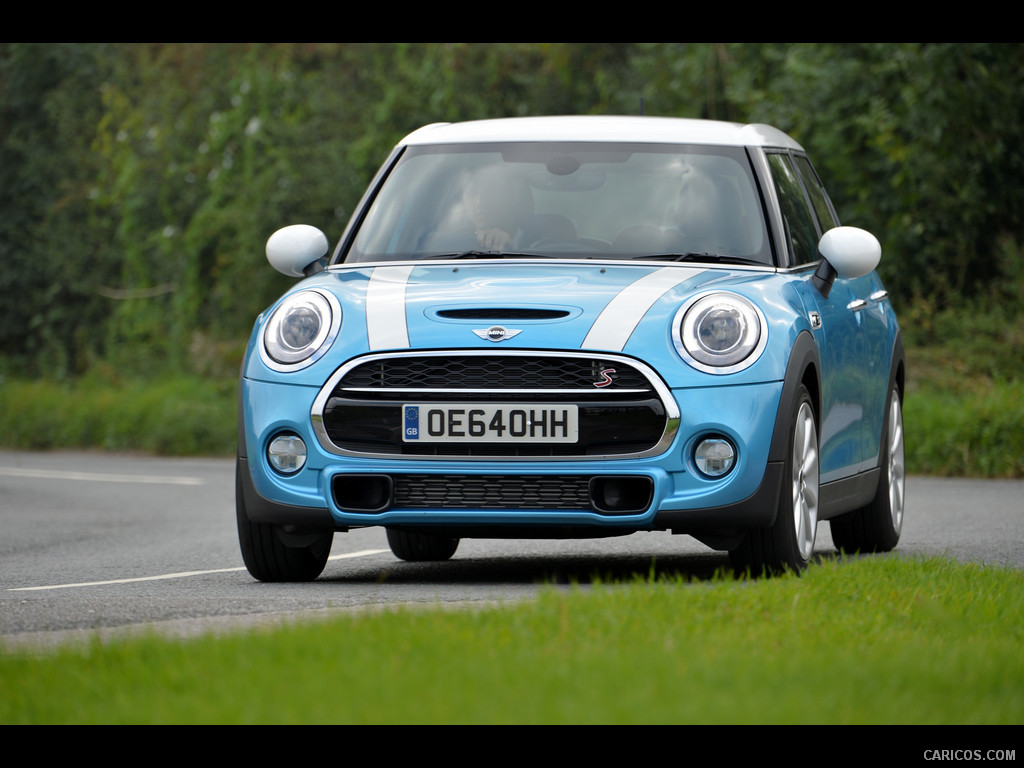 2015 MINI Cooper SD 5-Door  - Front