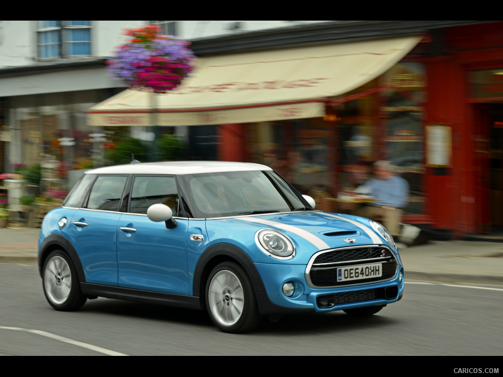 2015 MINI Cooper SD 5-Door  - Front